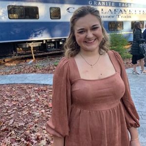 Meet your Posher, Alysha